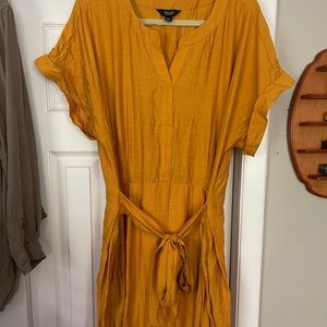 Vera wang front tie business dress